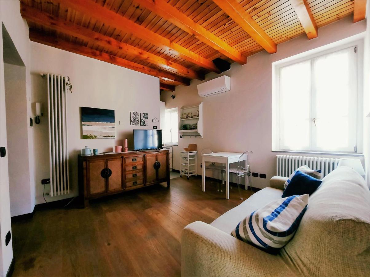 Antica Corte, Bilocale Nel Centro Storico Di Como Apartment Exterior photo